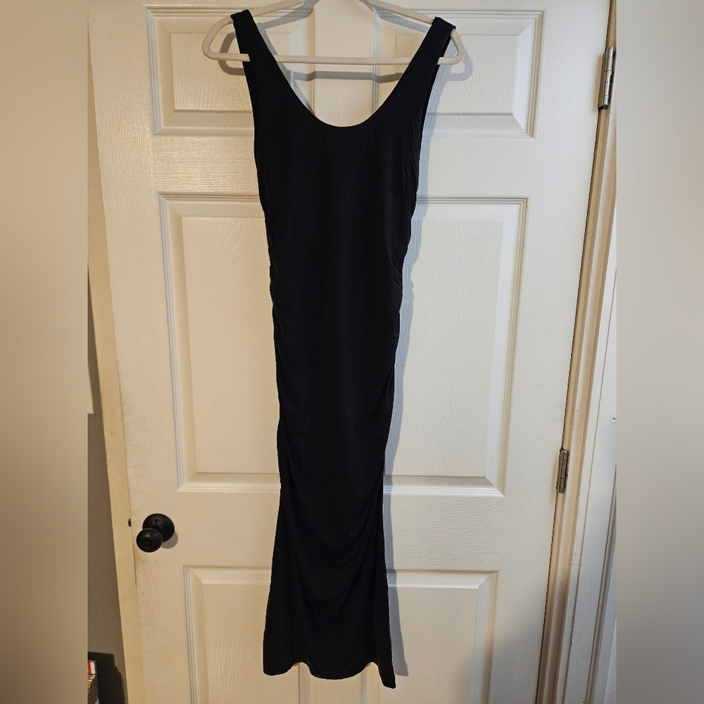 Womans black runched dress